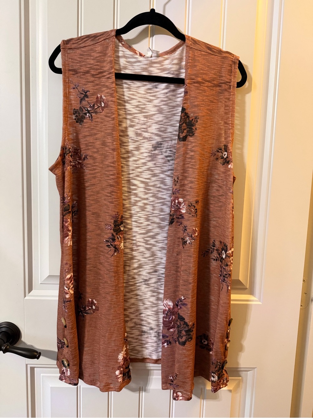 C Lightweight Rust Brown Floral Open-Front Vest